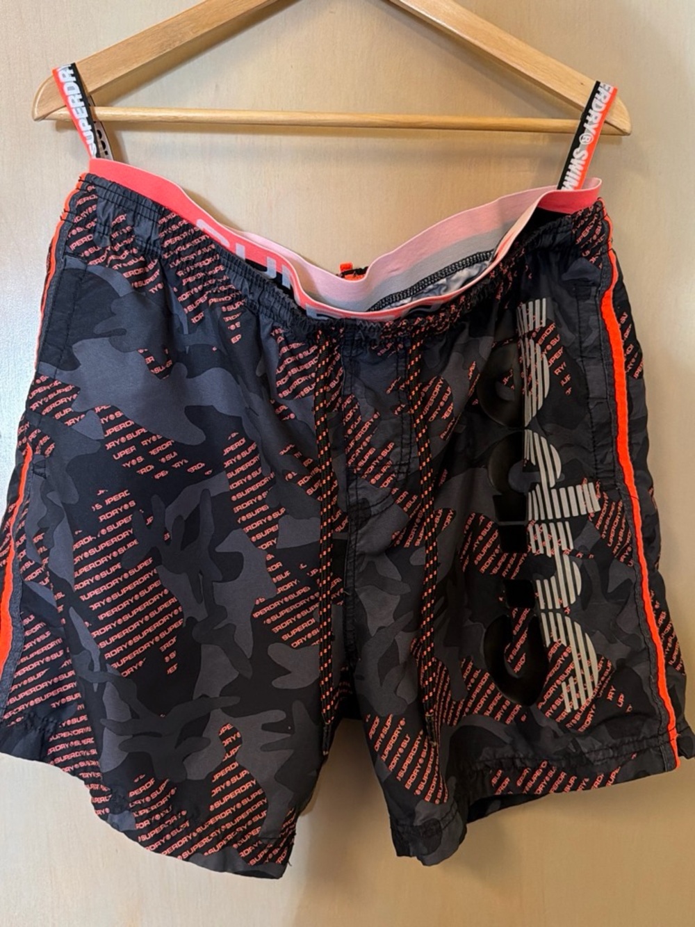 Superdry Black & Coral Graphic Swim Trunks with Branded Waistband - Large (US)